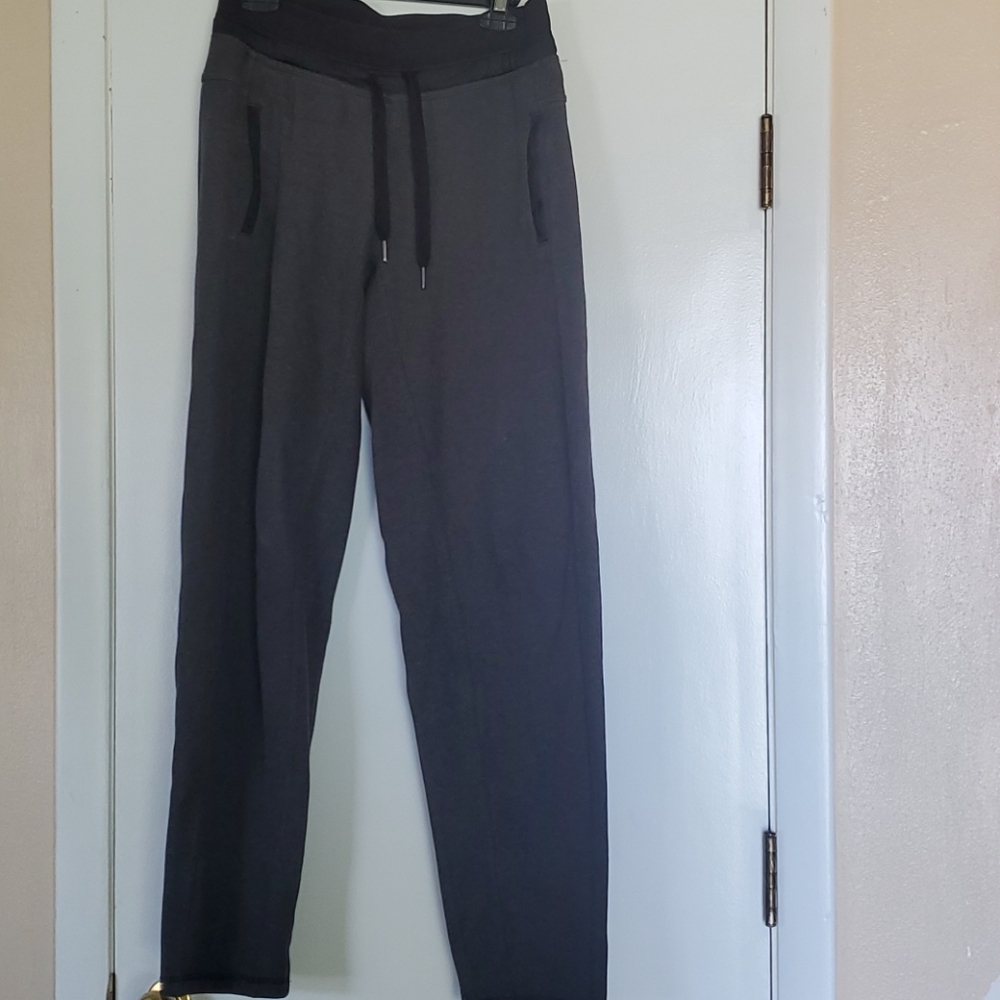 Lululemon joggers sz 6